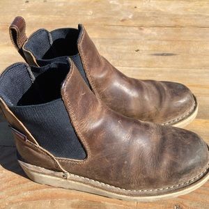 Women’s Danner Bull Run Chelsea boots | Size 7